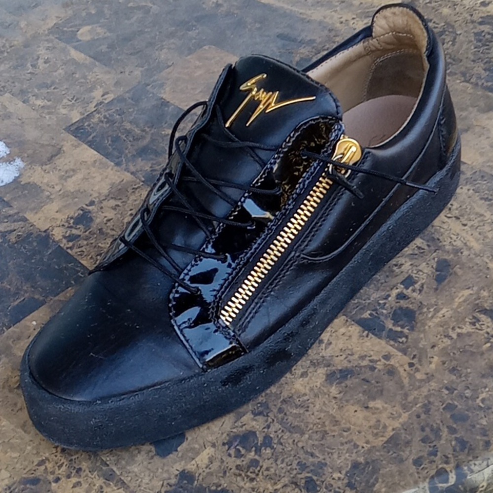 COPY - Mens GUISEPPE ZANOTTI Sneakers Black with Gold Zipper Detail Size 46 - U…